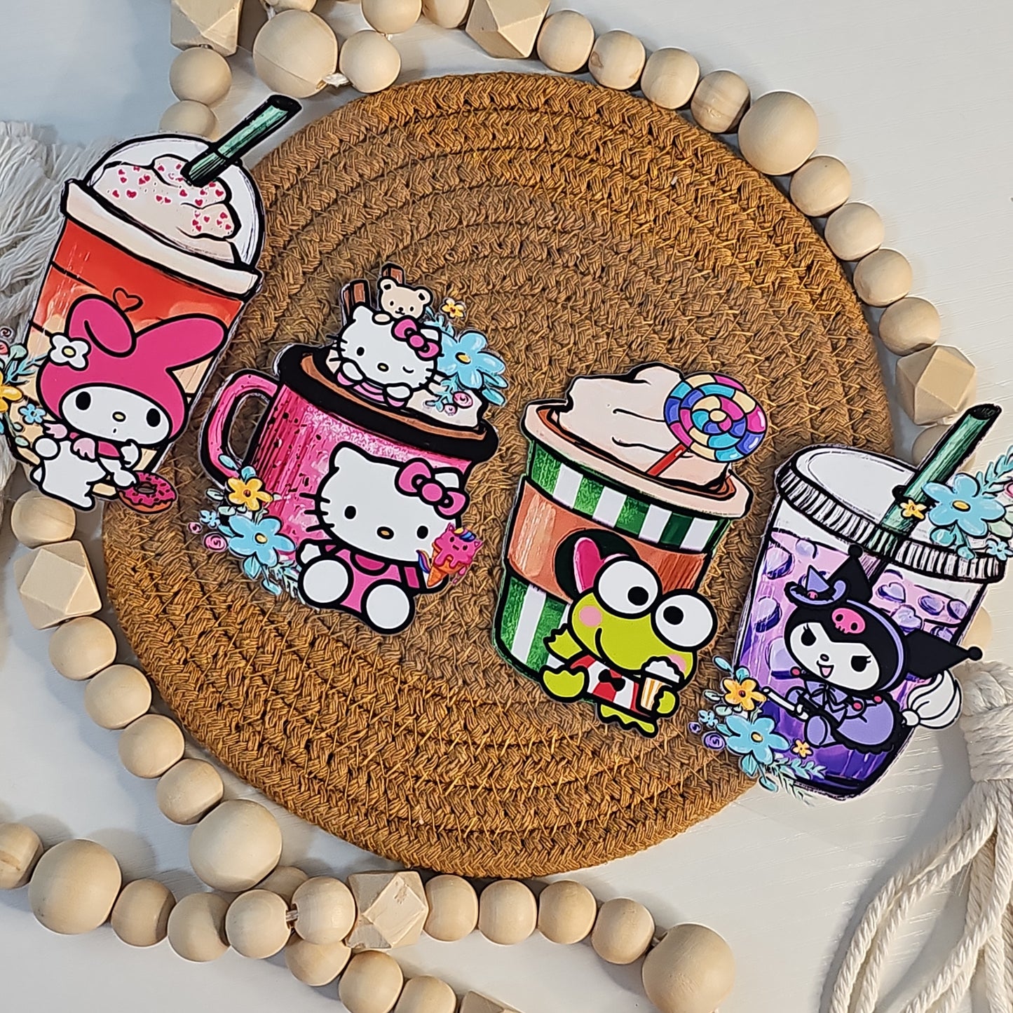 #191 Hello Kitty cups with friends UVDTF Wrap